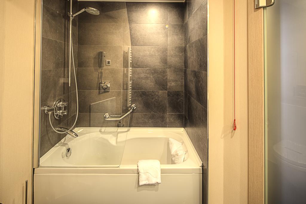 Hotel Park 156 à Istambul Extérieur photo